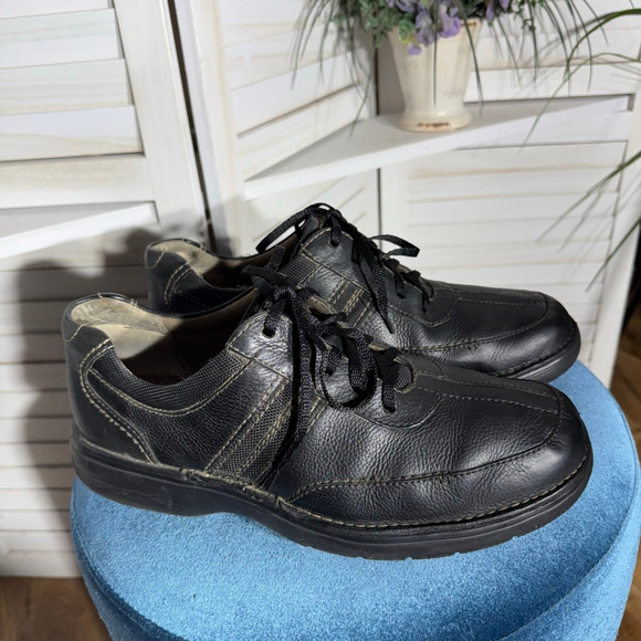 Clarks Other - Clarks Mens Slone Lace Up Oxford Black Leather Shoes Size 10.5